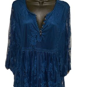 Elegant Blue Lace Women Top⭐️NWT⭐️
